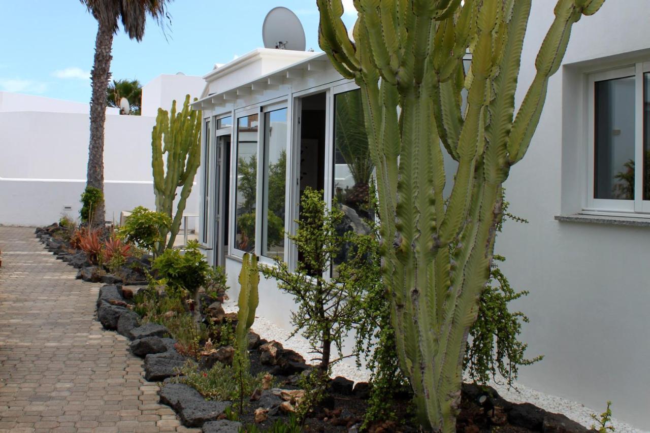 B2 Bungalow Casitas De Luz Charco del Palo Esterno foto